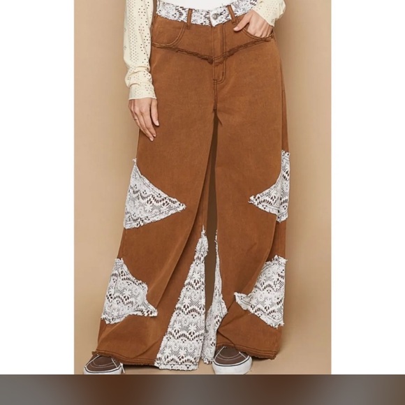 POL Denim - POL Brown Pants with White Lace Detail